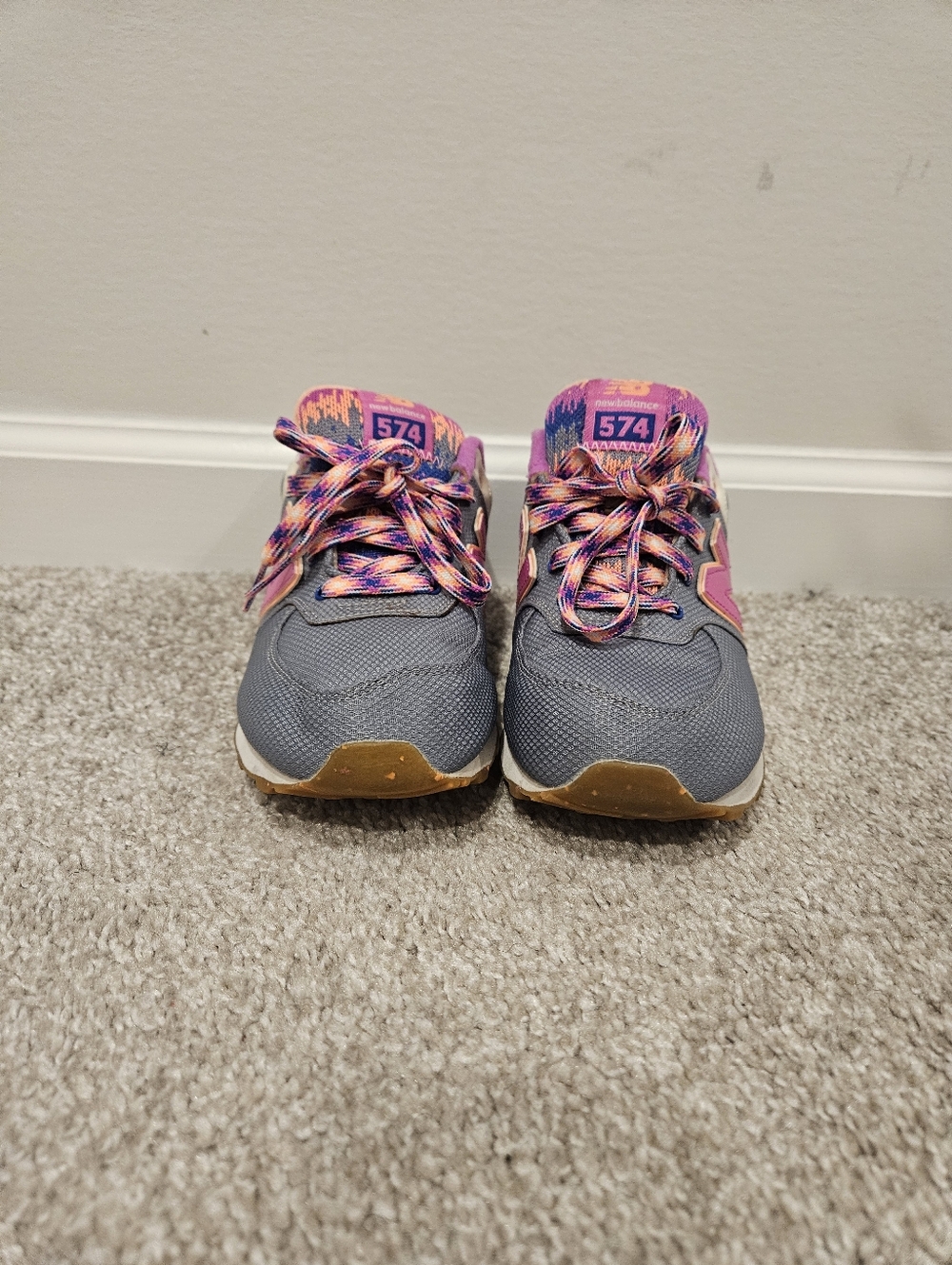 New Balance Kids 574 Gray and Pink Athletic Sneakers, Size 5
